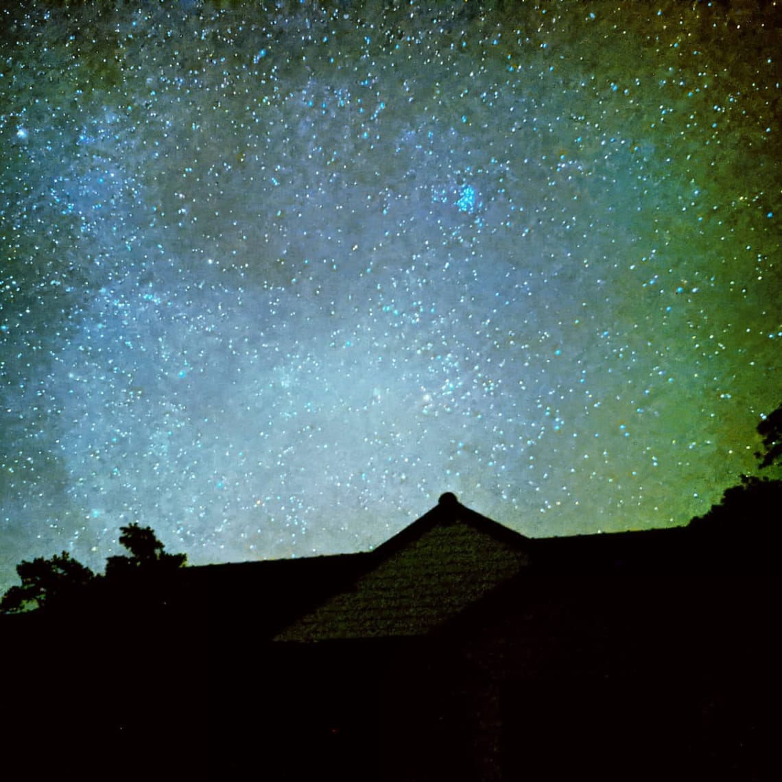 🎶 "Our house, in the middle of our street" 🎶 #team...