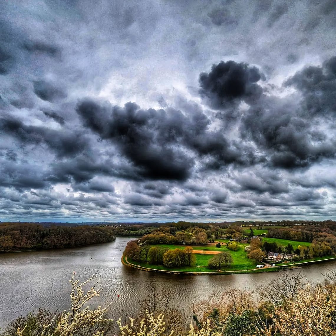 Les giboulées de Mars ☔🌧️...